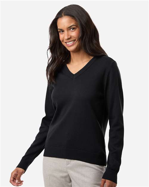 Women's New Classics V-Neck Sweater - Devon & Jones - DG445W