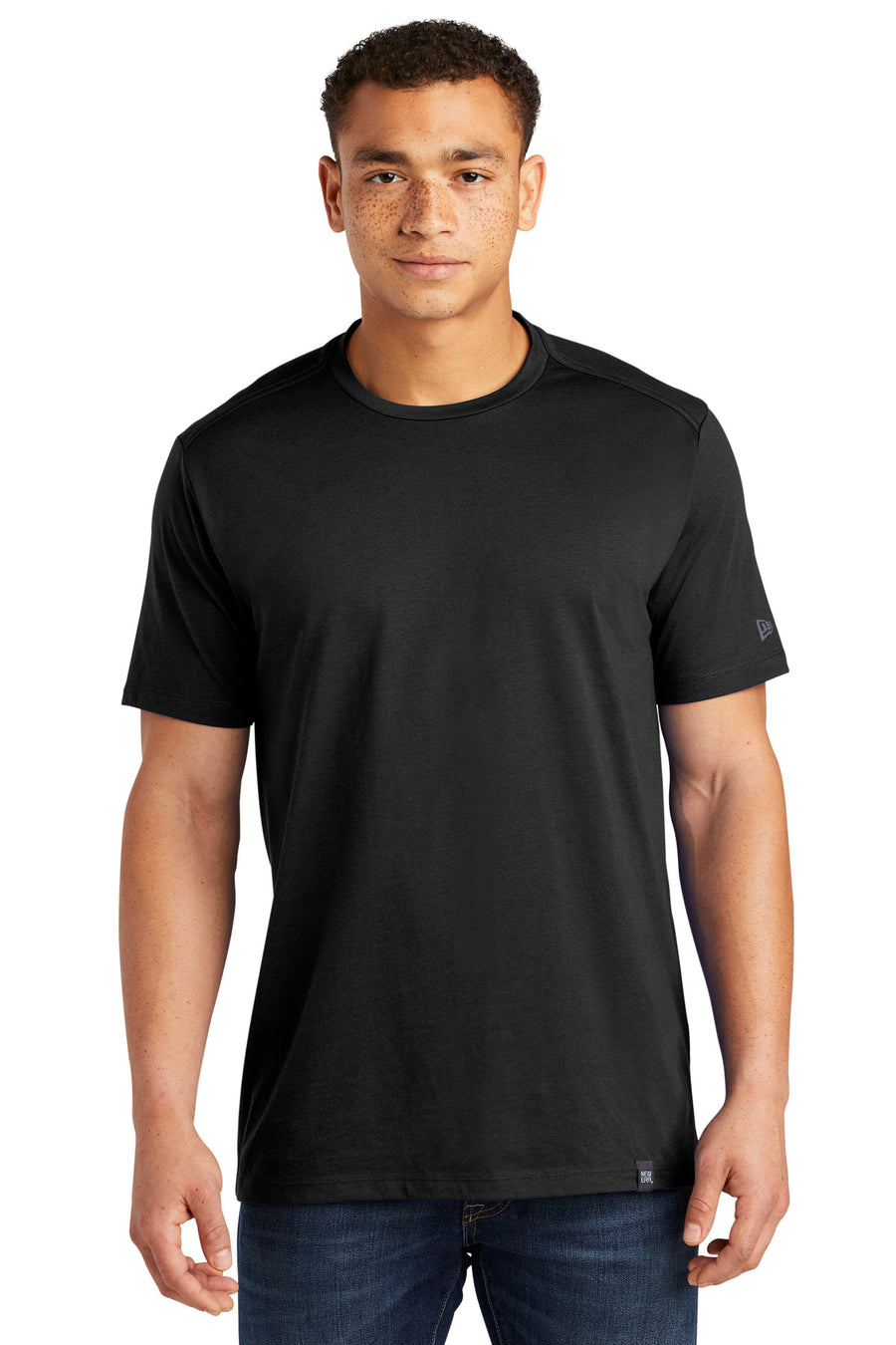 New Era  ®  Heritage Blend Crew Tee. NEA100