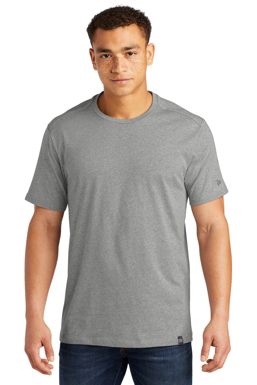 New Era  ®  Heritage Blend Crew Tee. NEA100