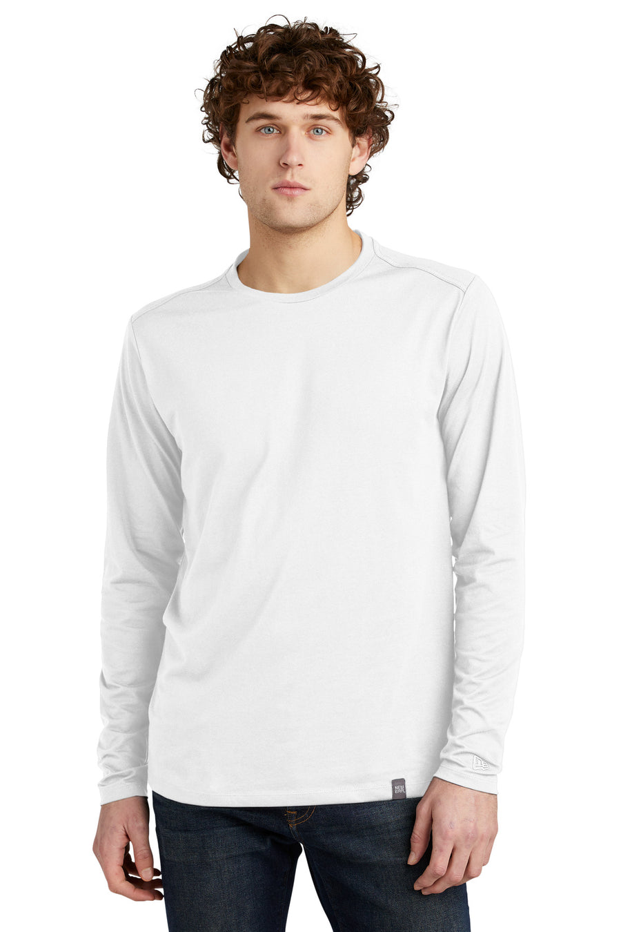New Era  ®  Heritage Blend Long Sleeve Crew Tee. NEA102